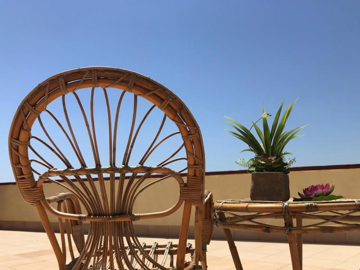 Appartamenti E Stanze Onde Blu Le Castella  Exterior foto